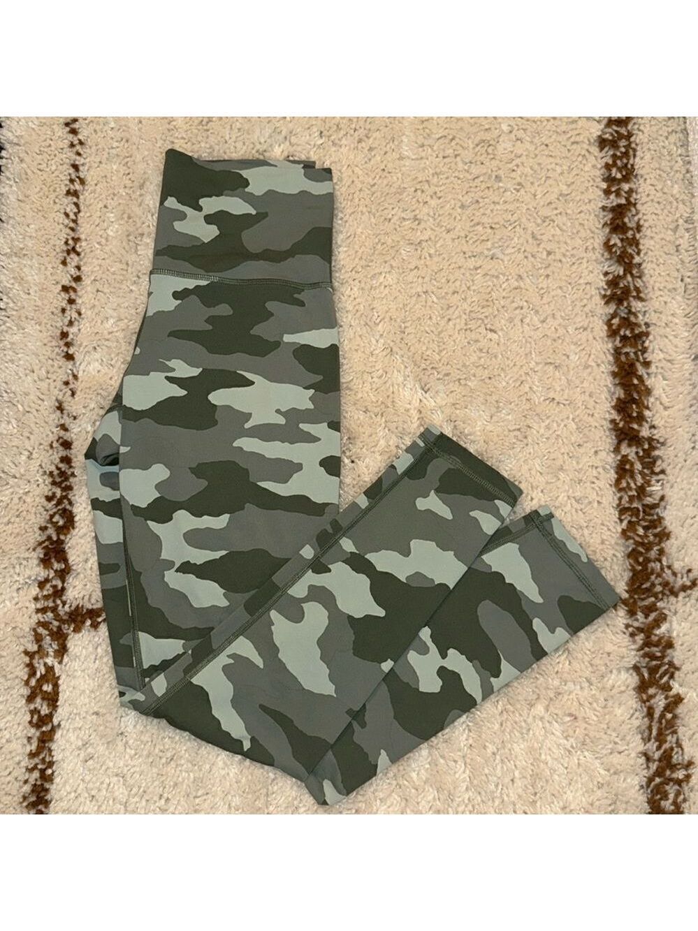 AERIE Buttery Soft Camo Leggings 💚